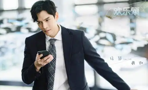 经超小李琳逛街被偶遇,夫妻相处太有趣,青岛人追星行为引争议