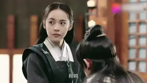 唐砖云烨给李安澜抽血,两人四目相对,李安澜脸色微变