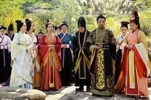 秦武王骤然崩逝之后,作为秦惠文王的次子赢壮为何没能继承王位
