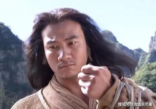 鸠摩智为何不觊觎萧峰的降龙十八掌不是怕萧峰,而是压根看不上
