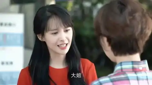 微微一笑很倾城微微说二喜胖,二喜用特产威胁,微微这也太浮夸了
