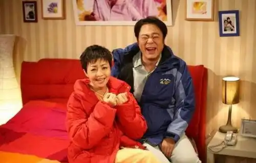 回头细看家有儿女,夏东海竟那么有钱,原来我们的童年不一样
