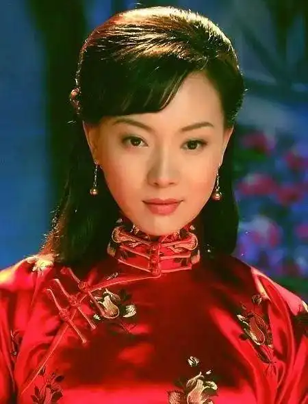 陈数董卿两大美女同框雅之在心,便成高贵
