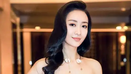 明星点评肖战鞠婧祎毕雯珺周扬青王鸥赵雅芝
