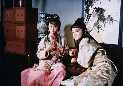 三淼君的相册珍贵的87版红楼梦剧照
