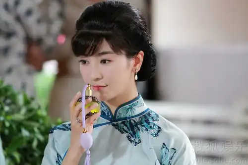 新京华剧照曝光李晟完美呈现最理想的女人
