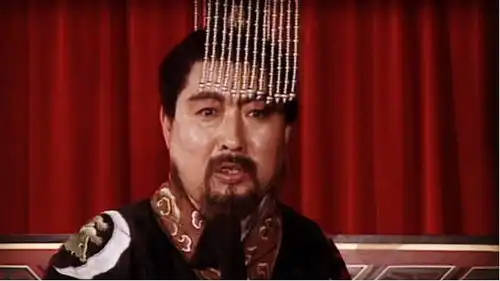 如果把三国演义列一个蠢人排行榜,你觉得哪些人可以上榜
