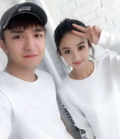 黄斌跟赵丽颖解约,还带走了刚被捧红的金瀚,观众手段够狠
