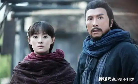 蜀国投降后,此人冲进城里杀了关羽全家,到底什么仇什么怨
