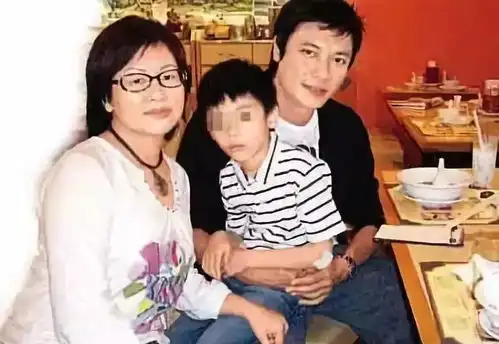 他曾3夺tvb视帝,如今却抛弃了二十年发妻这最帅渣男可真一言难尽
