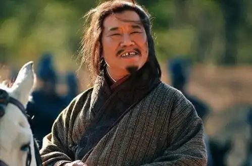 水镜先生赞诸葛亮庞统是卧龙凤雏,为何没提同样出色的司马懿
