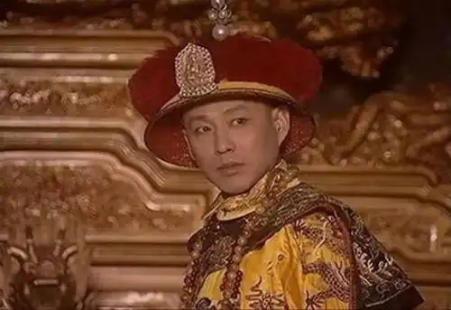 康熙王朝大结局中,明珠和索相为什么会被关
