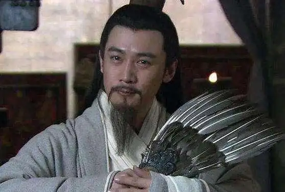 言过其实的员工该不该淘汰诸葛亮在街亭之战中为啥要用马谡为将
