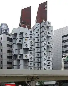 女孩北京胡同房顶搭蒙古包各地奇葩住所盘点
