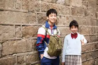 妹妹名字文身上有女友还妹控,传奇超模家这对高颜值兄妹太甜了
