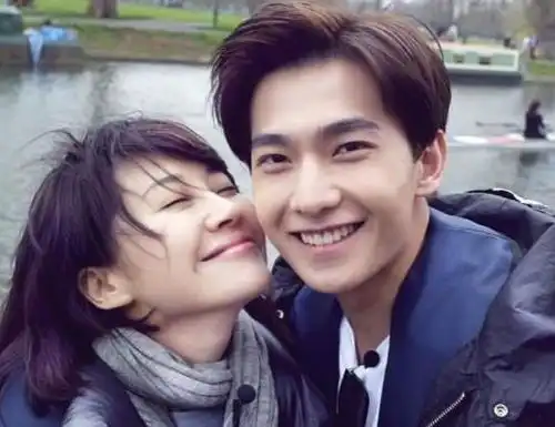 49岁许晴还难忘初恋,如今前任娶小8岁娇妻,而自己却仍然单身
