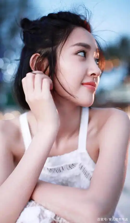 四川美女唐艺昕唯美高清写真集
