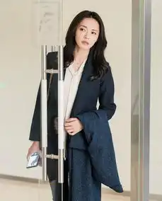刘仁娜的职场妆太甜姚晨的ol妆呢赶紧get一下
