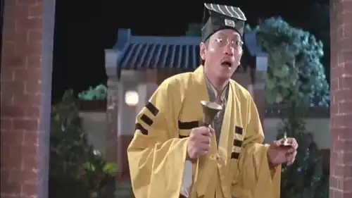 僵尸先生陈友上演僵尸打僵尸,可惜自己的僵尸实力太差
