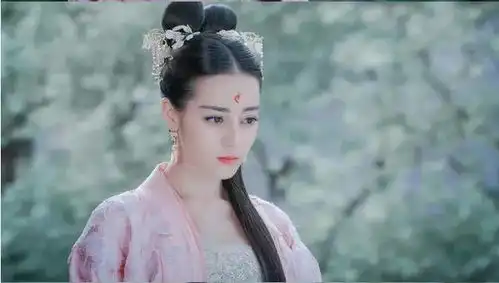 看完迪丽热巴在三生三世中11个造型,不愧是四海八荒第二绝色
