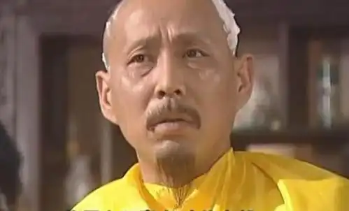 康熙王朝中,李光地弹劾明珠,为何偏偏在其寿宴上动手原因有三
