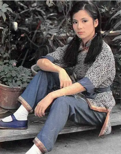 翁美玲1984年生锈桥王
