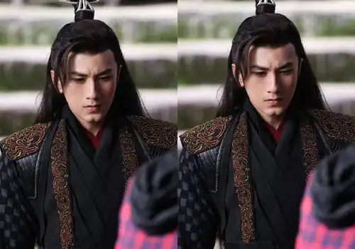 与君初相识新年主演剧照,任嘉伦衣服贵气,热巴低头看剧本真美