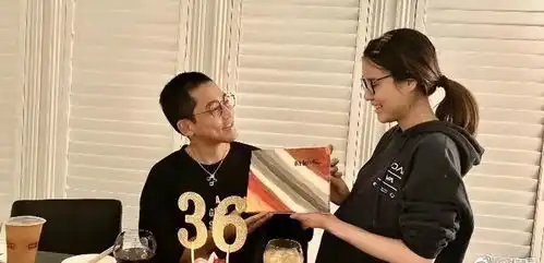 廖语辰疑怀二胎消息被删除,谭维维齐溪浪姐的宝宝也曾被曝光
