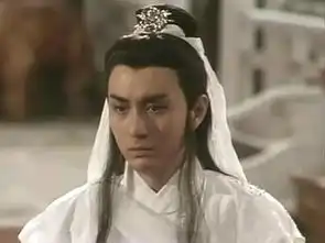 曾被誉最帅花无缺,如今头发花白已显老态
