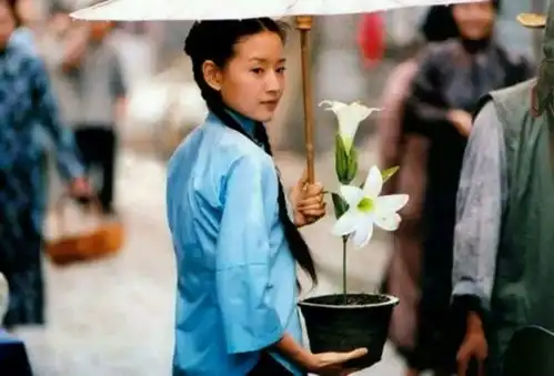 车展舞台上的天使面孔你被治愈了吗
