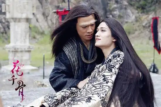 花千骨妖神南无月郑业成资料曝光画骨夫妇领衔荧幕师生恋
