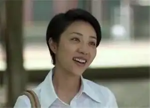 父母爱情导演孔笙用心了,找的三个江亚菲相似度如此之高
