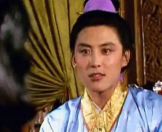岁月从不败美男,87版红楼梦贾琏的扮演者高宏亮仍然帅气有型

