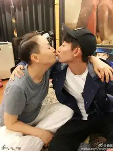 家有儿女一家五口重聚杨紫张一山轮番献吻宋丹丹