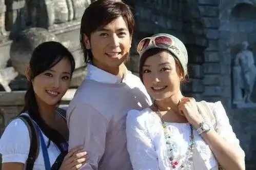 7大琼瑶美男今昔颜值对比,有人中年颜垮,有人风采依然
