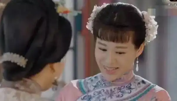 那年花开月正圆胡杏儿被坑惨,造型辣眼不如丫鬟

