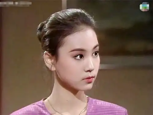刘雪华年轻时照片曝光,每一帧都美得令人窒息,你还认识吗