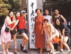 22岁的文艺女神袁泉和17岁的新垣结衣,谁的美让更加心动