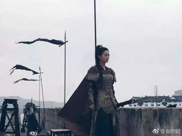 赵丽颖新剧你和我的倾城时光男主遭粉丝集体抵制,现曝已换
