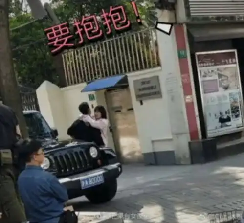 蜜汁炖鲈鱼路透,女主也太美,太萝莉了吧更新官微...
