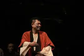 话剧刺客谢幕高亚麟刺客范儿受好评
