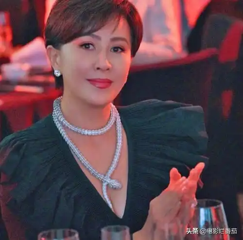 花钱如流水的6位女星有钱也养不起,她们的高消费你想都想不到
