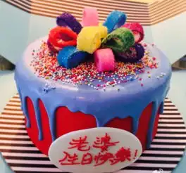 应采儿为陈小春庆生
