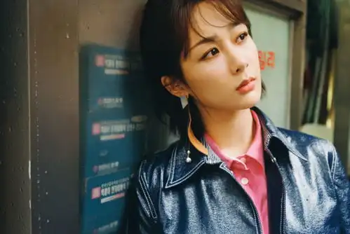 童星杨紫,风格大变惊艳网友,秒变收视女王
