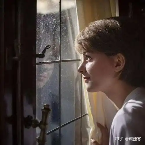 豆瓣9.5分hbo神剧我的天才女友探索残酷又动人的女性成长史
