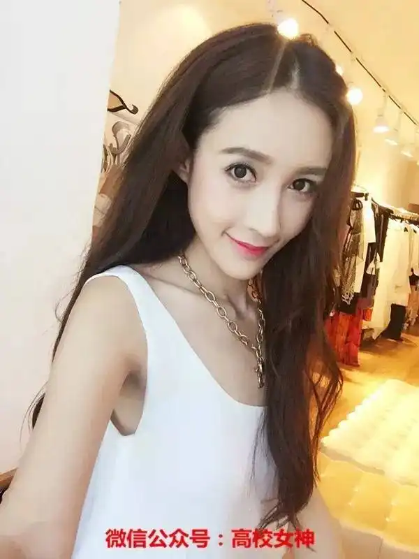 老九门那个漂亮医生,原来是北电校花
