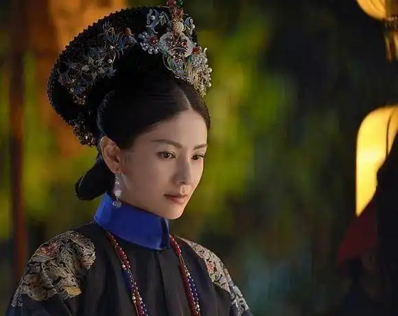她是连乾隆都佩服的女人,却始终没有被正名,近八十岁成太妃之首
