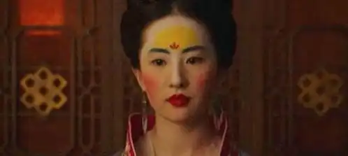 花木兰再曝预告刘亦菲造型演技颠覆,巩俐李连杰甄子丹陪衬