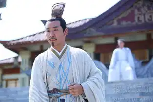 花千骨曝武打特辑蒋一铭辣手缉拿赵丽颖
