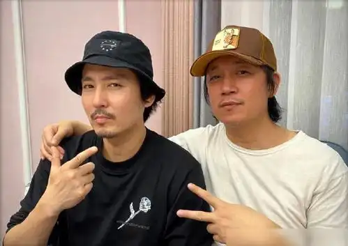 潘粤明晒和周队合照,白夜追凶2要来了主演可能大换血
